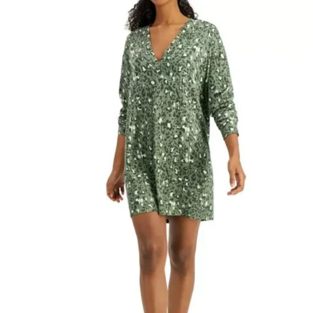 NWT Jenni Women's Green Leopard Print Long Sleeve Nightshirt/Nightgown
